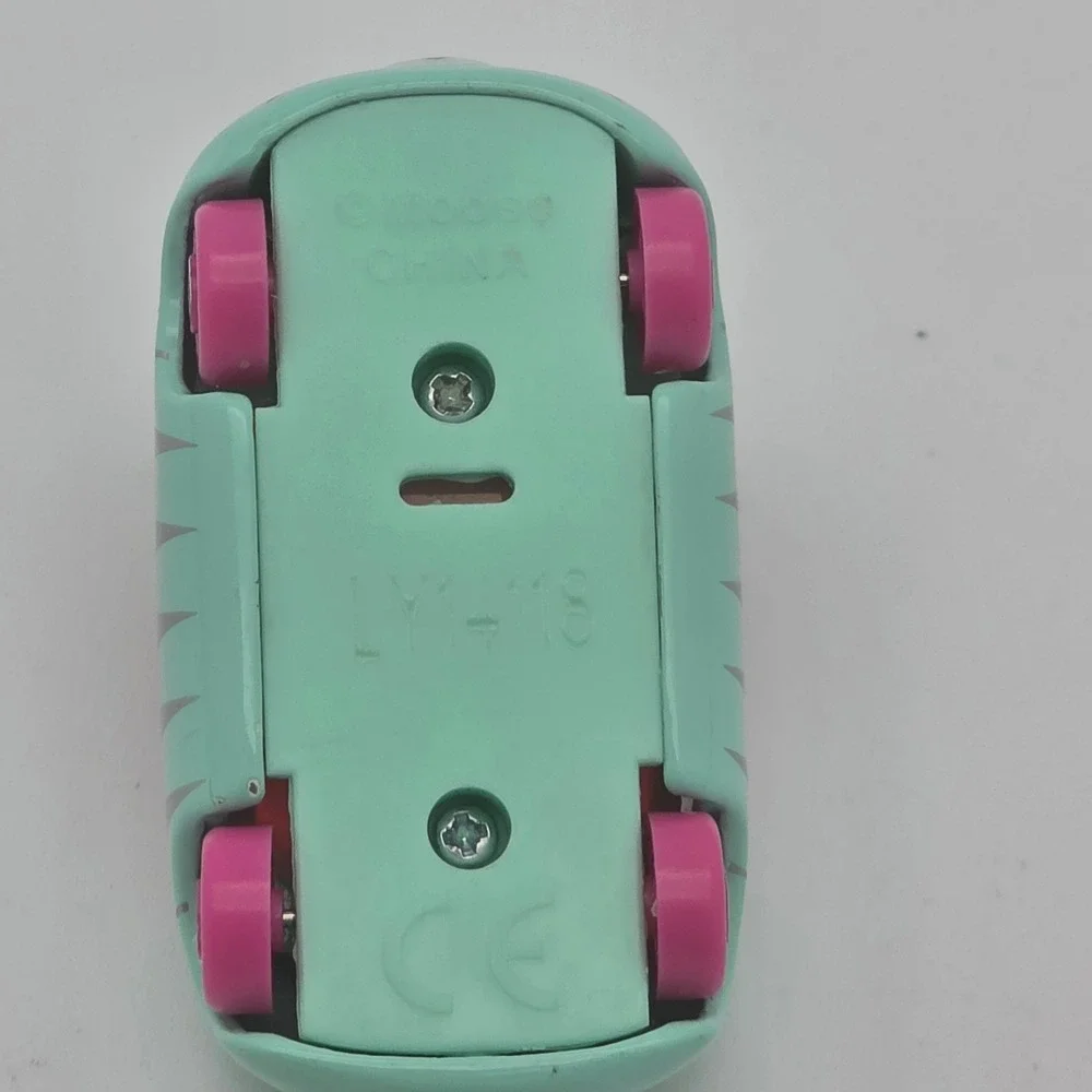 Shopkins Cutie Cars Cat Convertible Mint Green Pink‎ Die-Cast Retro Toy Vehicle